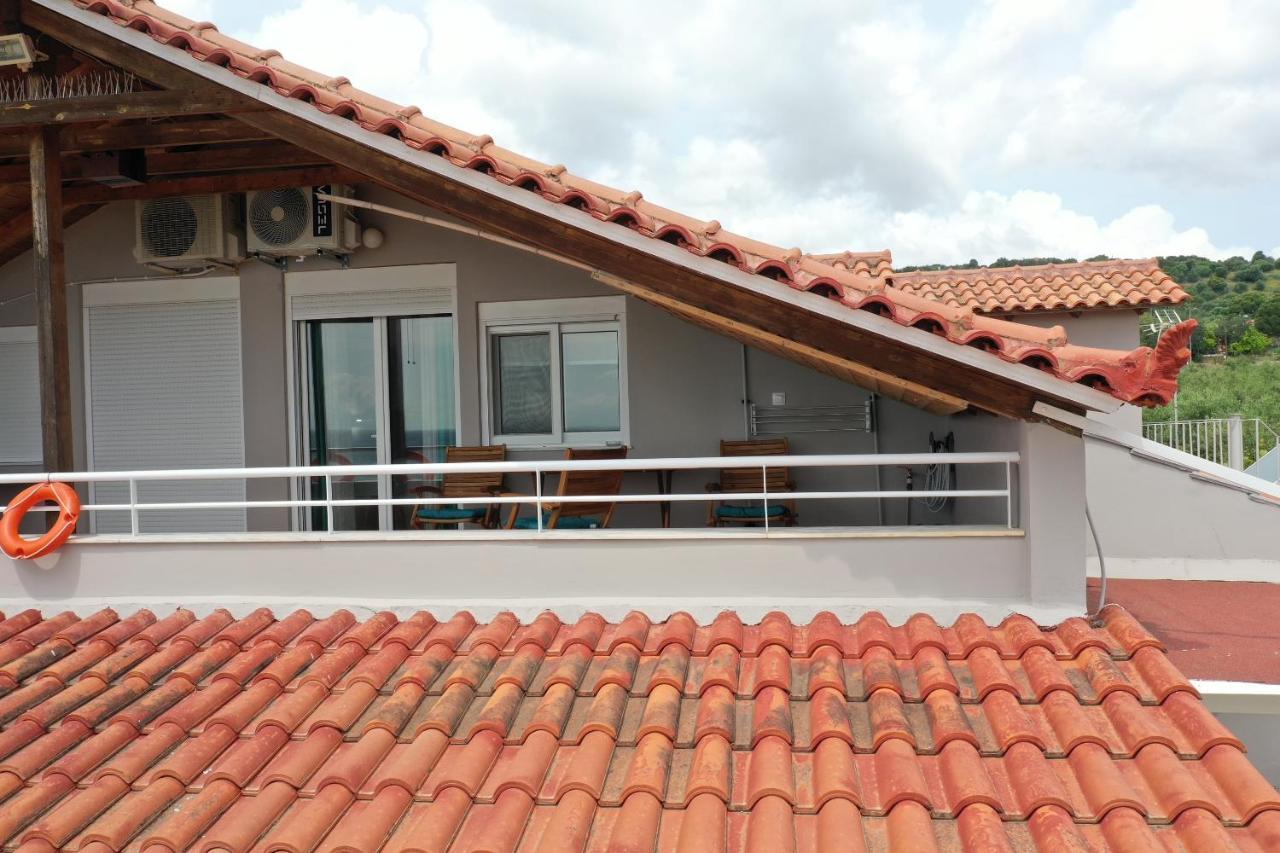 Alexandros Seaside Family Apartments & Villas - Paradise, 7' From Petalidi Kalamaki  Exterior photo